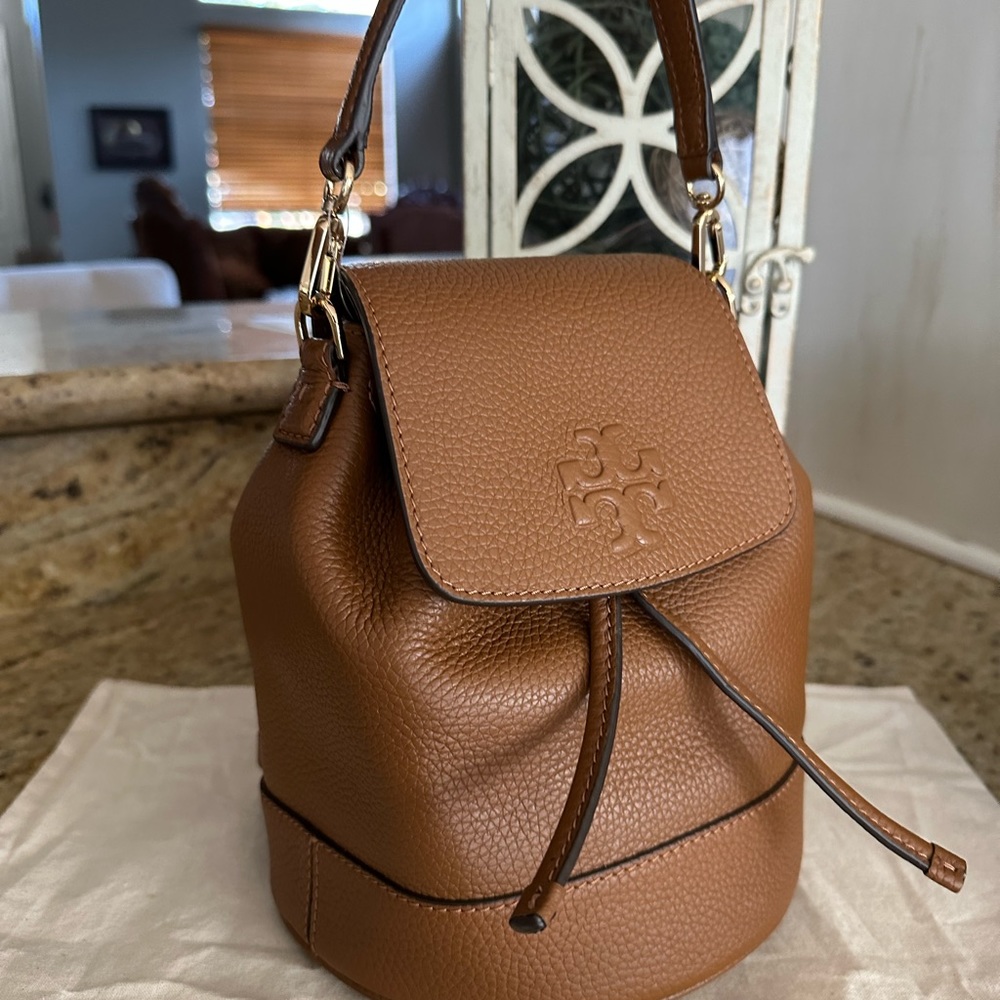 New Tory Burch Thea backpack /satchel/ shoulder leather bag <each>398 re… - Picture 7 of 16